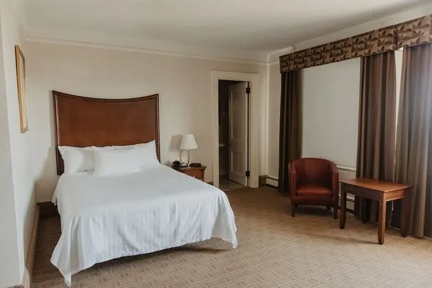 Prince Arthur Waterfront Hotel & Suites - Oda
