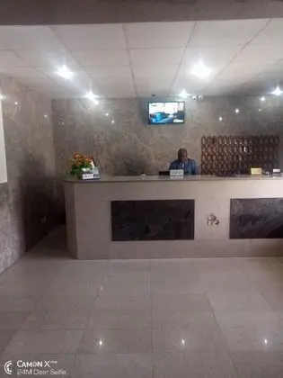 Prince Hotel Kano - Lobi