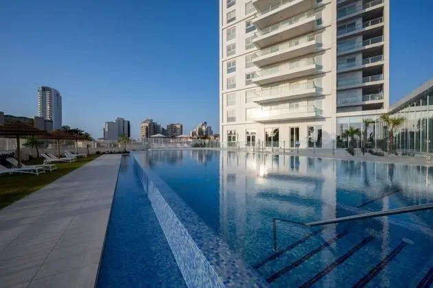 Prince Palace Hadera White Beach - Havuz