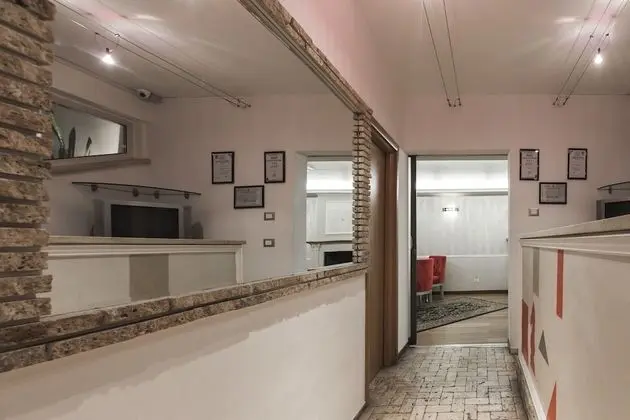 PRince Residence Apartments - Lobi
