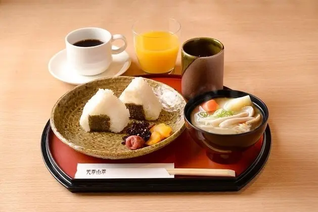 Prince Smart Inn Osaka Yodoyabashi - Yerinde Yemek
