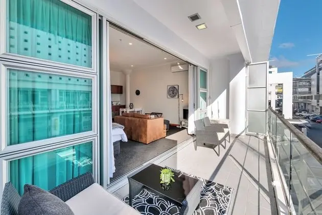 PRINCES WHARF BOUTIQUE APARTMENT