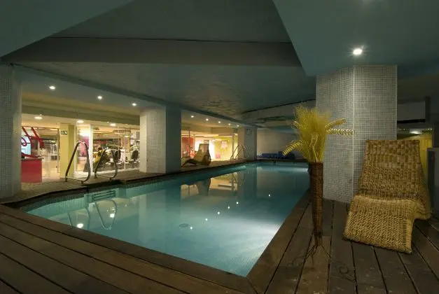 Hotel Princesa Plaza Madrid - Havuz