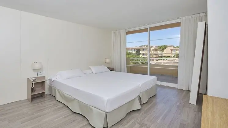 Prinsotel La Pineda Apartments - Oda