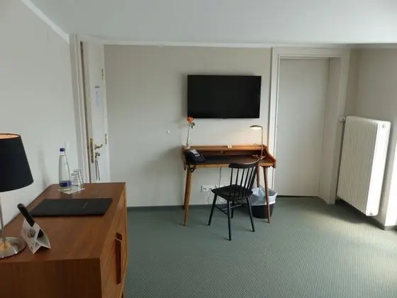 Prinz Myshkin Parkhotel