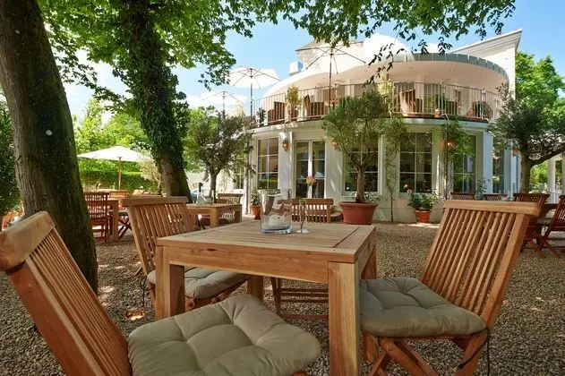 Prinz Myshkin Parkhotel