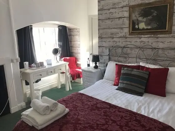 The Priory Hotel - Oda