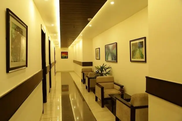 Prism- A Boutique Hotel - Lobi