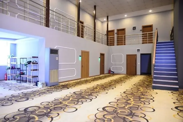 Privado Hotels - Lobi