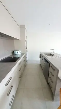 Private 3-Bedroom at CBD Tauranga - Mutfak
