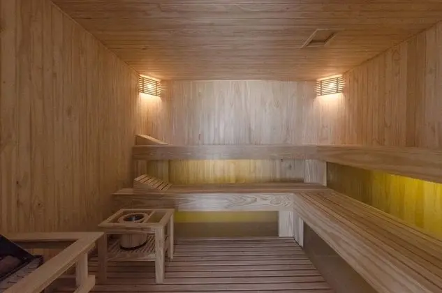 Private 5 Star 1 Bedroom Apartment on SkyTower - Spa