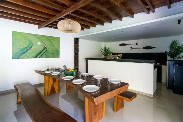 Private 7 Bedroom near Seminyak - Oda Düzeni