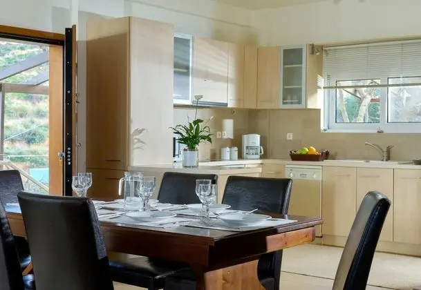 Private Villa With Amazing View and Shared Pool - Oda