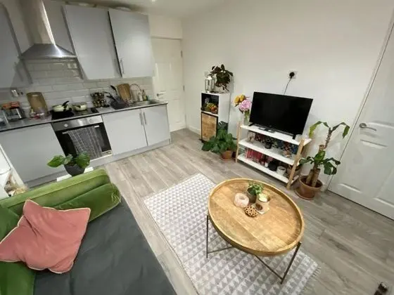 Private Apartment - Free Wifi, Parking, No Deposit - Yerinde Yemek