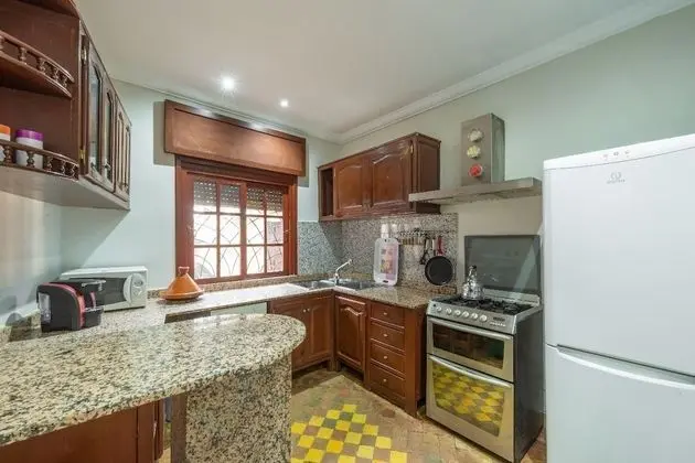 Private Villa In Center - Mutfak