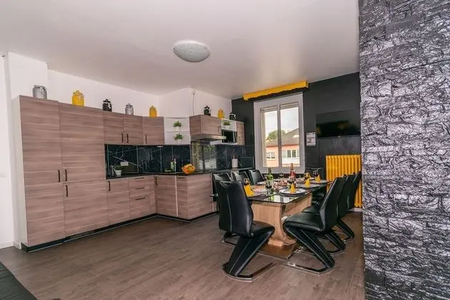Private & Comfortable Apartments - Mutfak