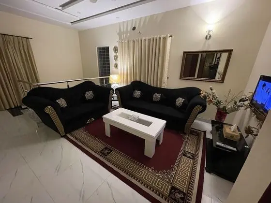 Private Villa in Divine Gardens DHA - Oda Düzeni