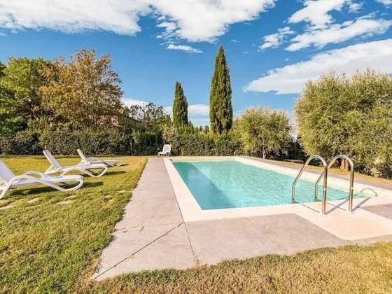 Private Garden and Pool, Near Siena and Crete Senesi
