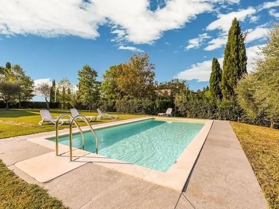 Private Garden and Pool, Near Siena and Crete Senesi - Havuz