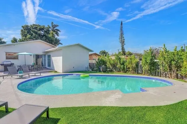 Private Heated Pool & Lovely Home - Havuz
