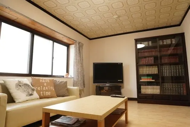 Private House for Rabbit Island - Oda Düzeni