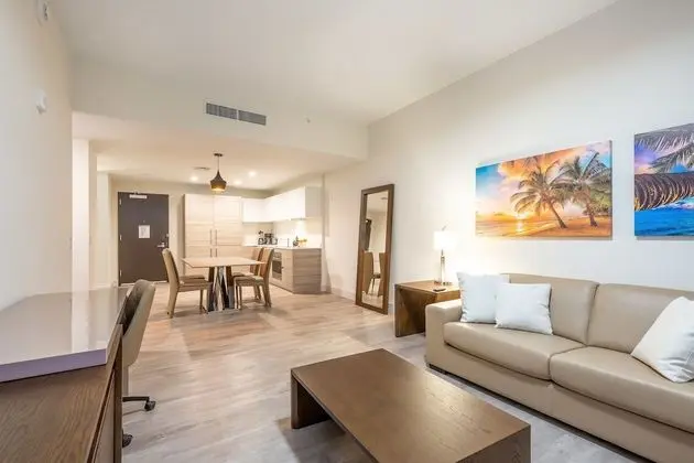 Private Luxury Condos at Costa Hollywood - Öne Çıkan Resim
