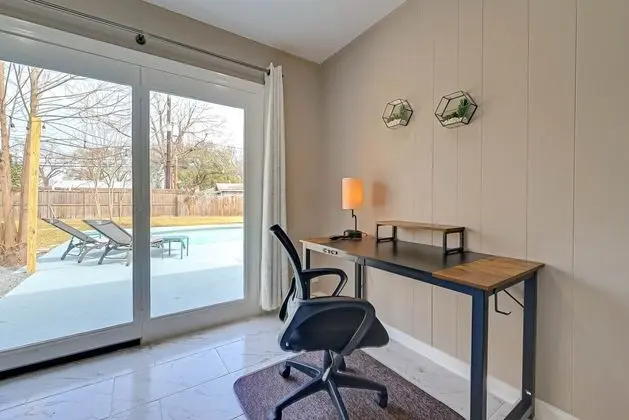 Private Oasis in Central Houston, Private Pool, Work-cation - Havuz