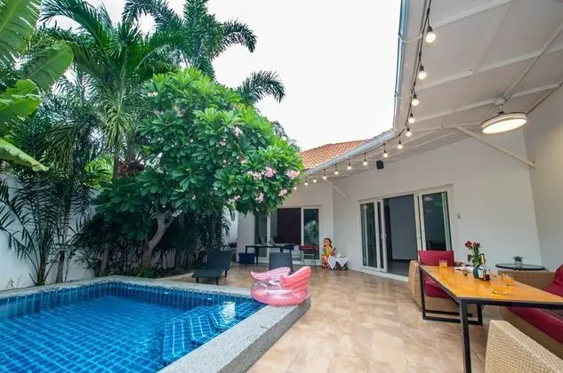 Private pool 3BDR villa beach at 200m - Havuz