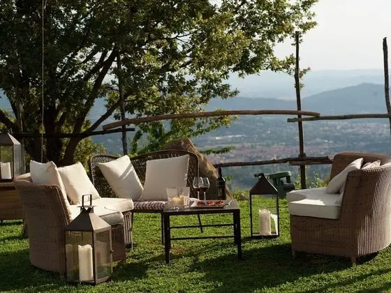 Villa With Private Pool on an Organic Wine Estate - Dış Mekan