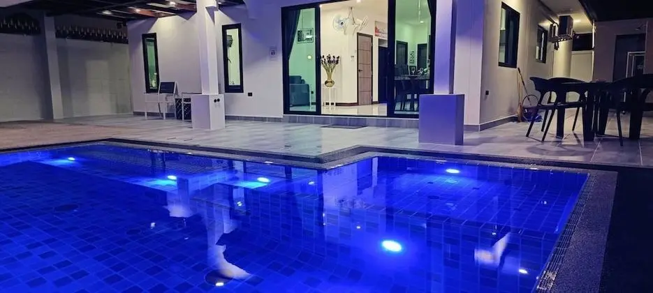 Private Pool With Jacuzzi Kids Pool Royal Park - Havuz