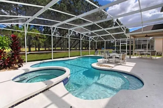 Private Pool & Spa On Golf Resort! 5 Bedroom Villa by Redawning - Havuz