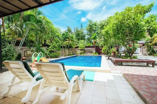 Private Residence Hosted by Sasithorn - Havuz
