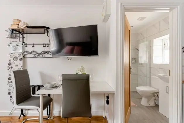 Private Self-contained Annex With Wifi & Parking - İç Mekan