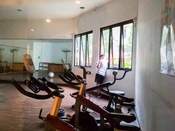 Private Spacious Executive Studio Room At Majesty Apartment Bandung - Fitness