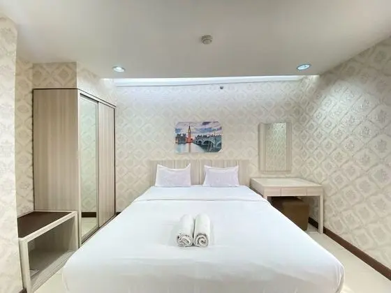 Private Spacious Executive Studio Room At Majesty Apartment Bandung - Oda