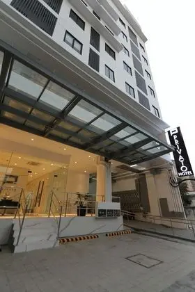 Privato Makati - Dış Mekan