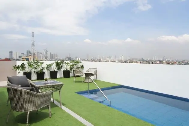 Privato Makati - Havuz