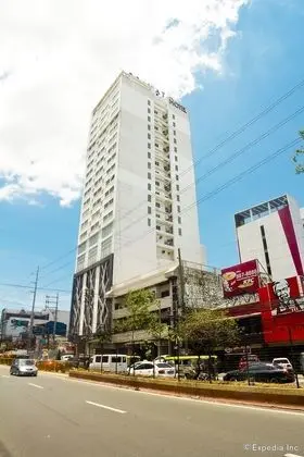 Privato Ortigas - Dış Mekan