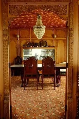 Privilege Houseboats - Yerinde Yemek