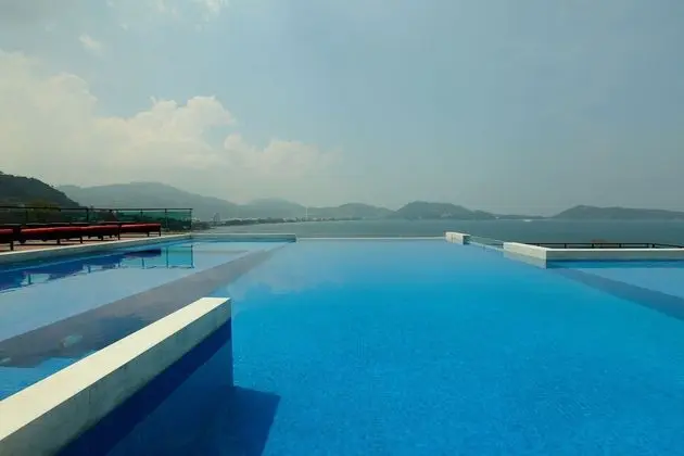 The Privilege Residences - Havuz