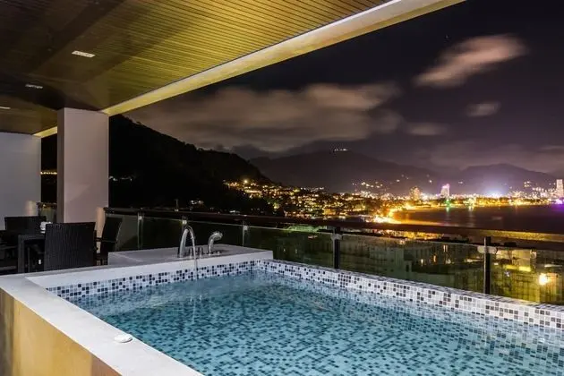 Privilege12 - Seaview 3 Bedroom Luxury Apartment on Kalim bay