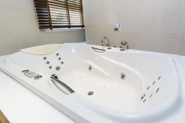 Privilege12 - Seaview 3 Bedroom Luxury Apartment on Kalim bay - Oda