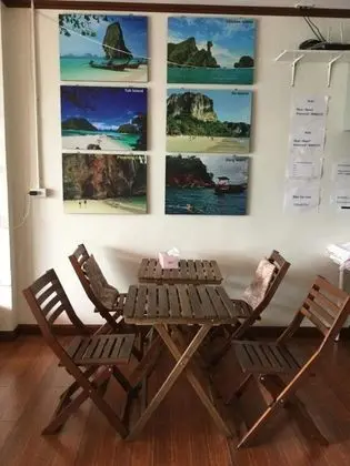 Pro Chill Krabi Guesthouse - Yerinde Yemek