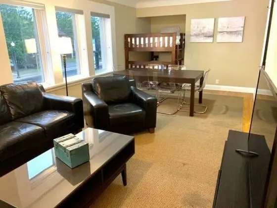 Professional Three Bedroom Condo Suite - Oda Düzeni