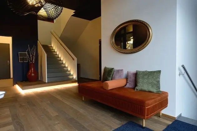 Hotel Profis - Die Zimmer - Lobi