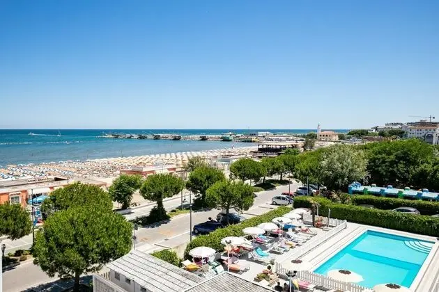 Hotel Promenade Universale