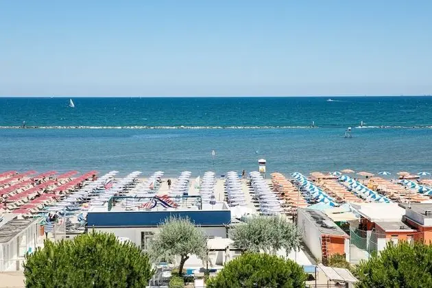 Hotel Promenade Universale - Plaj