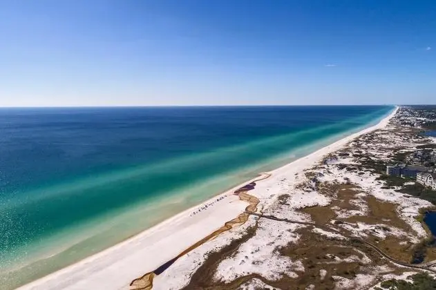 Prominence on 30A by Panhandle Getaways - Plaj