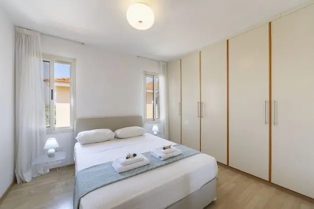 Protaras Beachfront Villa Pietra - Oda