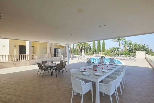 Protaras Holiday Villa Pa7 Private 7 Bedroom Villa - Yerinde Yemek